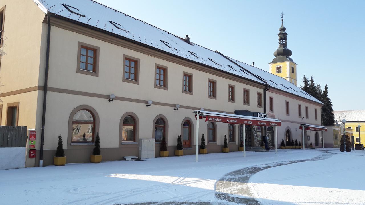 Hotel Amalia Ludbreg Экстерьер фото